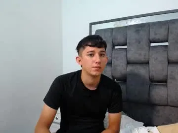 KASIDYIx – webcam model profile photo Image 11