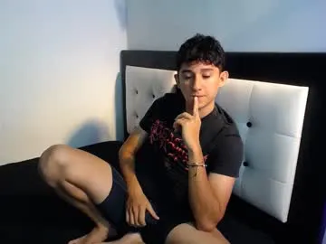 KASIDYIx – webcam model profile photo Image 19