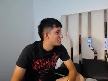 KASIDYIx – webcam model profile photo Image 4