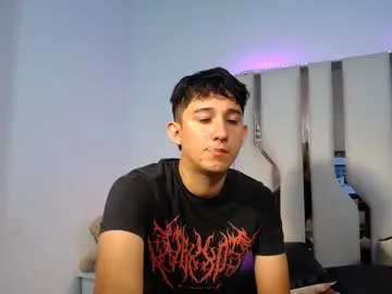 KASIDYIx – webcam model profile photo Image 7