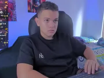 Live with Dani_LittleBoss on FliCam Image 11