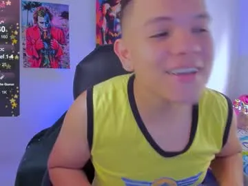 Live with Dani_LittleBoss on FliCam Image 4