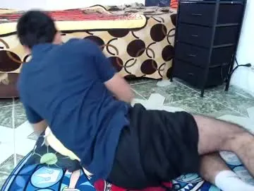 SkyllerFoxy – webcam model profile photo Image 13