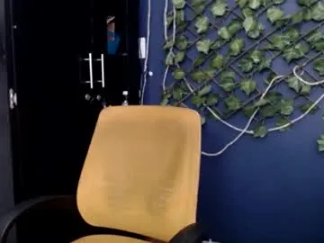 LeylaVidal – webcam model profile photo Image 4