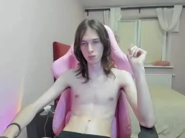 SkyEyesLuna – webcam model profile photo Image 9