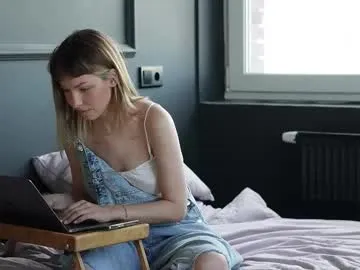 Live with LaurenVoss on FliCam Image 16