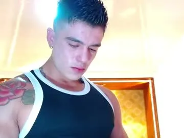 enjohnny – webcam model profile photo Image 5