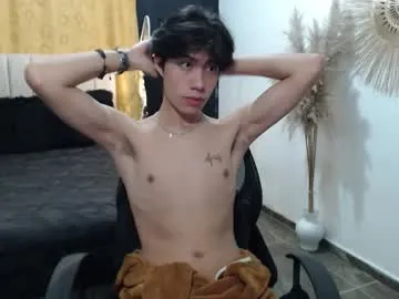 EvaAmanti – webcam model profile photo Image 19