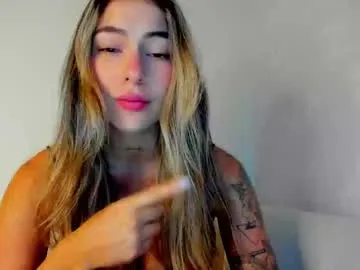 EllieKlark – webcam model profile photo Image 2