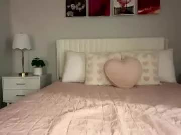 KarinaSanz – webcam model profile photo Image 10