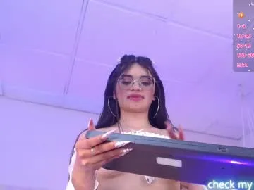 xxNATxxX – webcam model profile photo Image 5