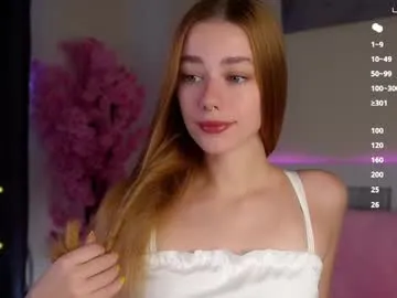 MurkaLux – webcam model profile photo Image 3