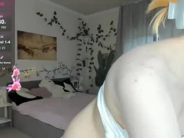 alanna_Micheles – webcam model profile photo Image 11