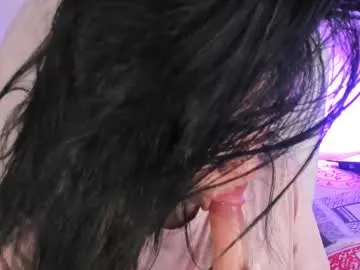 FitnessBunny – webcam model profile photo Image 15