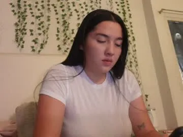 Lililth_Capri77 – webcam model profile photo Image 16