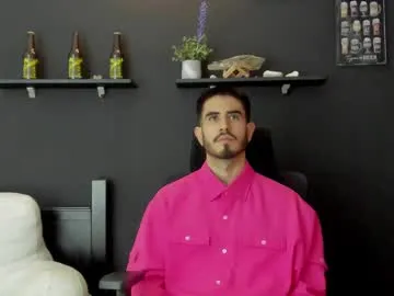 ChloeeGill – webcam model profile photo Image 4