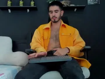 ChloeeGill – webcam model profile photo Image 5