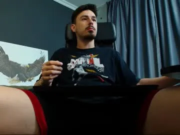 shoma2003 – webcam model profile photo Image 3