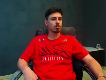 shoma2003 – webcam model profile photo Image 9