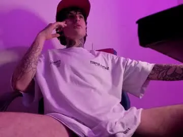 TeenieMarie – webcam model profile photo Image 8