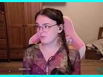ZoeShine – webcam model profile photo Image 6