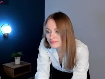 piaduran – webcam model profile photo Image 8