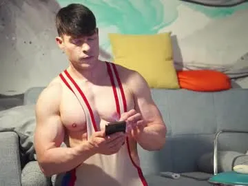 EllieKlark – webcam model profile photo Image 5