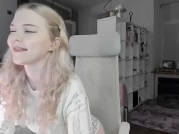 elizabethboltXXX – webcam model profile photo Image 7