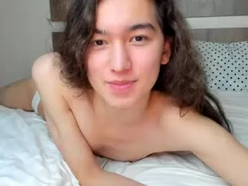 roselinedior – webcam model profile photo Image 3