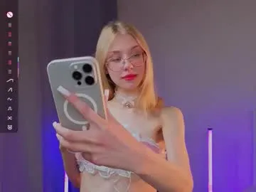 chicachocolate01 – webcam model profile photo Image 17