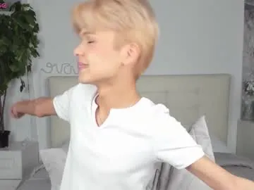 EvaParisi – webcam model profile photo Image 2