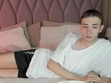 Dustin_Sonne – webcam model profile photo Image 9
