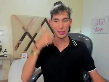 Donovan_Desmond – webcam model profile photo Image 7