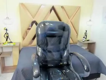 Donovan_Desmond – webcam model profile photo Image 8