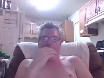 drinklinov – webcam model profile photo Image 12