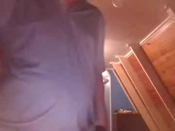 drinklinov – webcam model profile photo Image 7