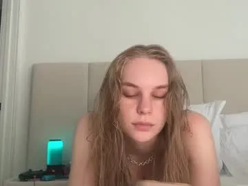 ButterfliesLove – webcam model profile photo Image 9