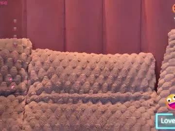 Kelseeyfoxy – webcam model profile photo Image 10