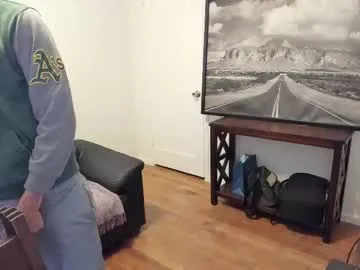 LovelyEileen – webcam model profile photo Image 12