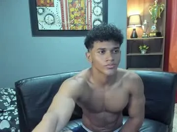 ArianaSole – webcam model profile photo Image 4