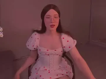 liannalawson – webcam model profile photo Image 2