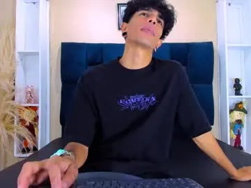 OlyRosee – webcam model profile photo Image 3