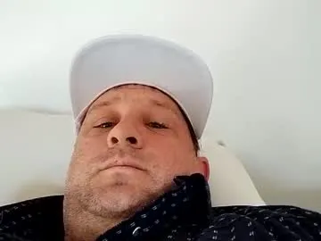 MollyLoveNZ – webcam model profile photo Image 2