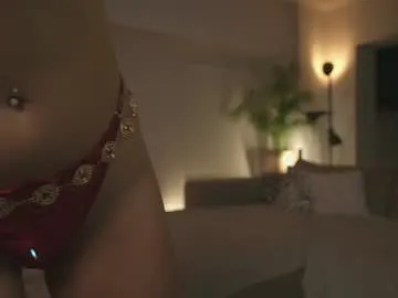 DahianaPereira – webcam model profile photo Image 6