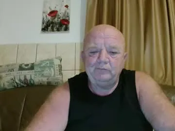 KarinaSanz – webcam model profile photo Image 10