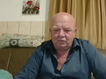 KarinaSanz – webcam model profile photo Image 13