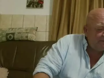 KarinaSanz – webcam model profile photo Image 6