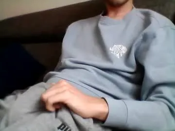 IsaLondon – webcam model profile photo Image 5