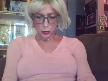 ZoeMurphy – webcam model profile photo Image 16