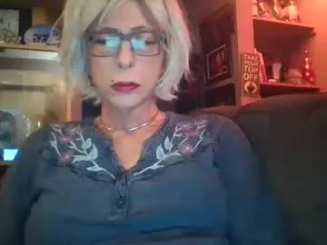 ZoeMurphy – webcam model profile photo Image 8